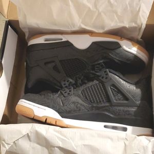NIB Air Jordan 4 Retro SE
